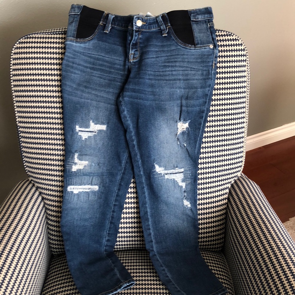 Maternity distressed boyfriend jeans